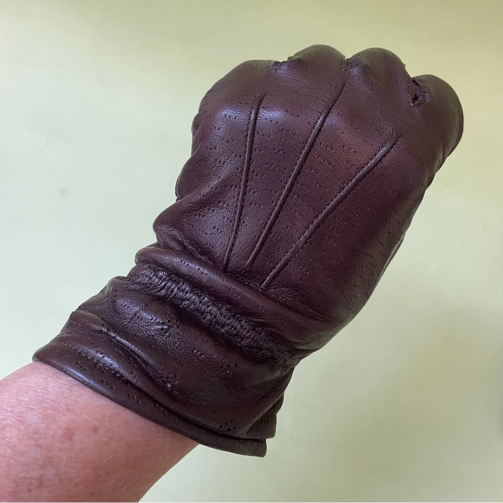 Vintage dark brown leather gloves with cotton lining